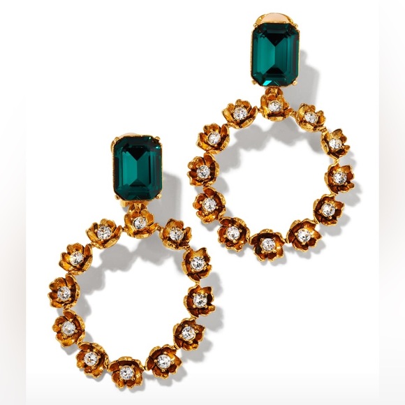 Oscar De La Renta
Flower Hoop Stud Earrings with Stone - Picture 1 of 3